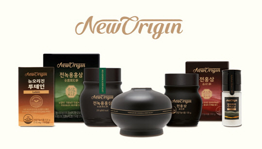 (왼쪽부터)뉴오리진 루테인, 전녹용홍삼, 전녹용홍삼 프리미엄, 전홍삼, 칼라하리 사막소금(유한양행 제공)
